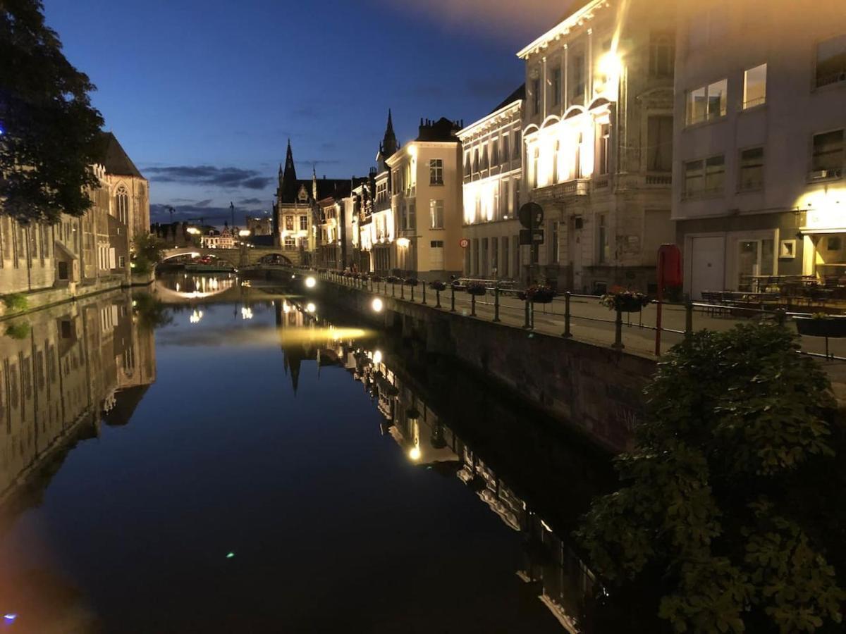 גנט Studio Medieval City Center At River De Leie מראה חיצוני תמונה
